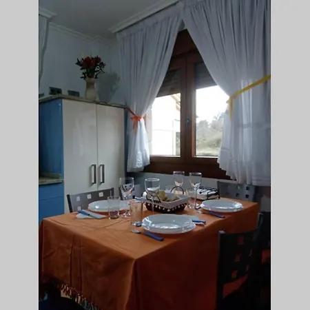 La Casa De Aldan Entre El Mar Y El Bosque 別荘 カンガス・デ・モラソ