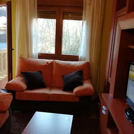 La Casa De Aldan Entre El Mar Y El Bosque カンガス・デ・モラソ