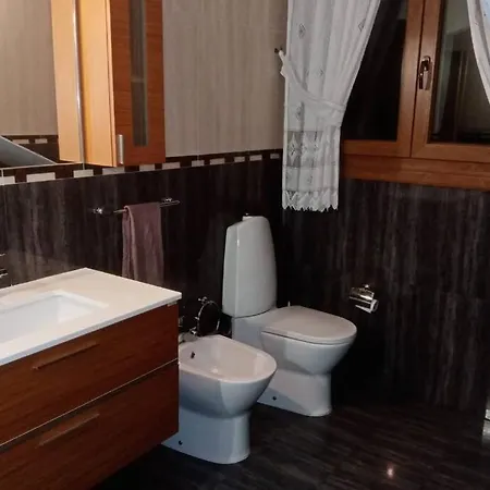 La Casa De Aldan Entre El Mar Y El Bosque 別荘